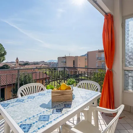 - Terrazza Vivibile A 5 Minuti Dalle Spiagge *